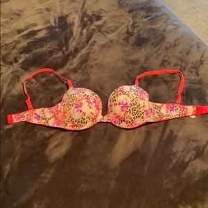 Victoria’s Secret Wear Everywhere Demi Bra